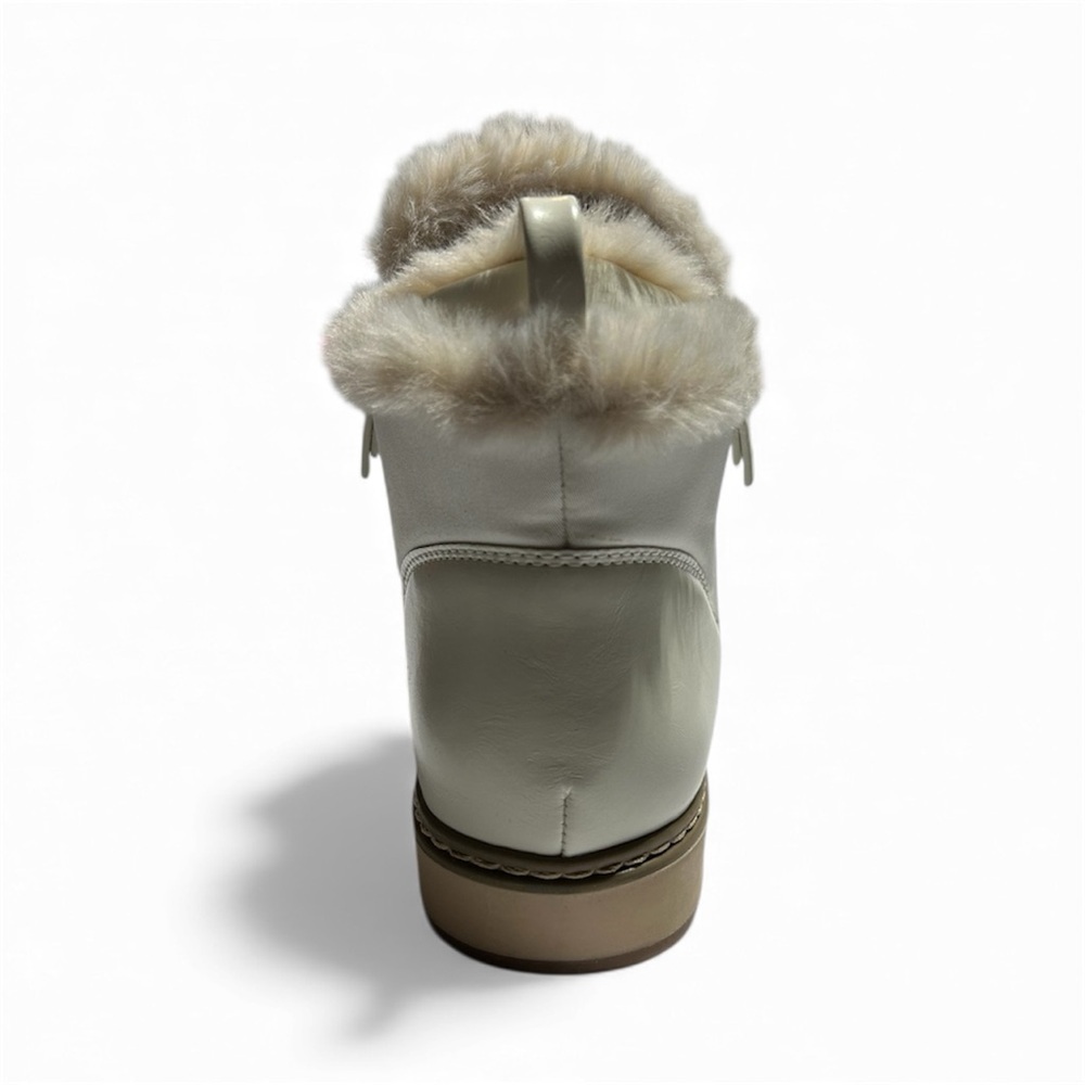 ❄️ White Mountain Taurus Bootie | Faux Fur + Water Resistant | Size 7 - Picture 4 of 13